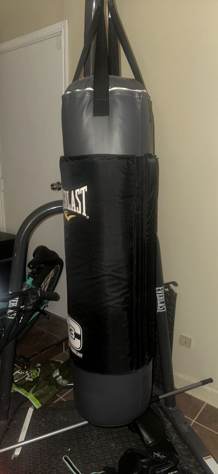 Punching Bag W Stand