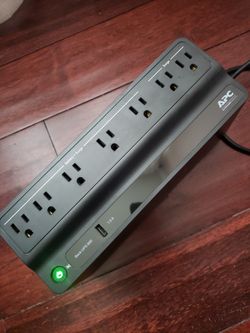 APC Schneider Electric Backup Battery  Surge Protector 