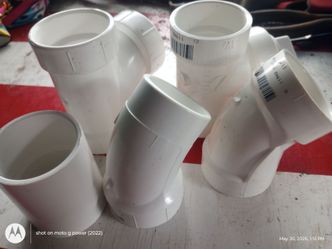 5 Small Pipes White