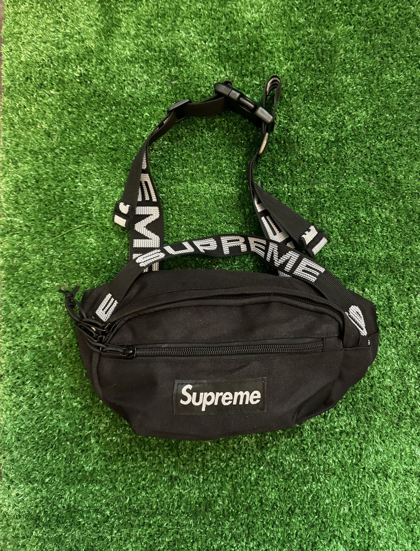 Supreme SS18 Waist Bag Black USED But Clean