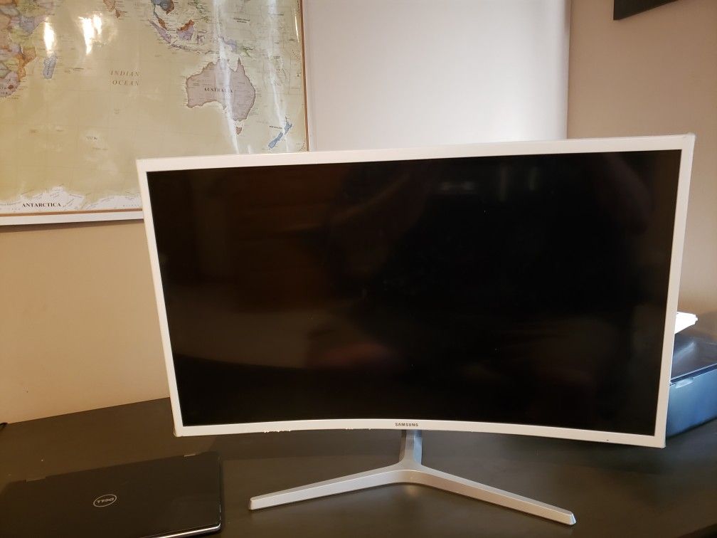 32' Inch Curved LED Samsung Monitor