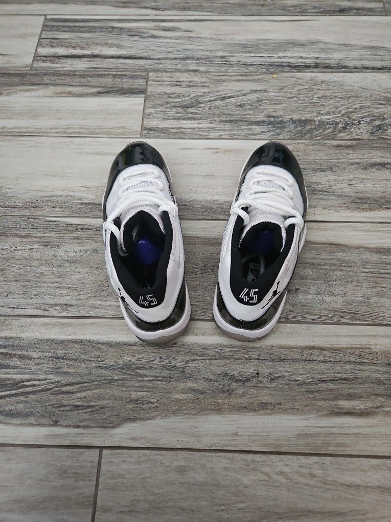 Jordan 11
