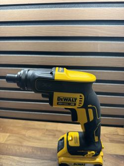DEWALT 20V MAX XR Cordless Brushless Drywall Screw Gun Threaded Clutch Housing (Tool Only)