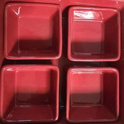 chafing 9x9 Cooking dish with 4 little bowls.