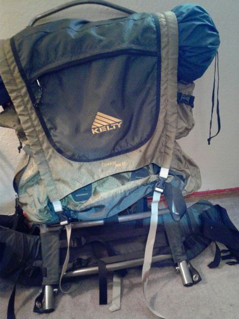 Kelty trekker 3900 st external frame backpack