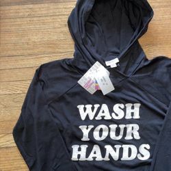LULAROE MEDIUM AMBER PULLOVER HOODIE • “WASH YOUR HANDS” • LIGHTWEIGHT •  NWT for Sale in Elmira, NY - OfferUp