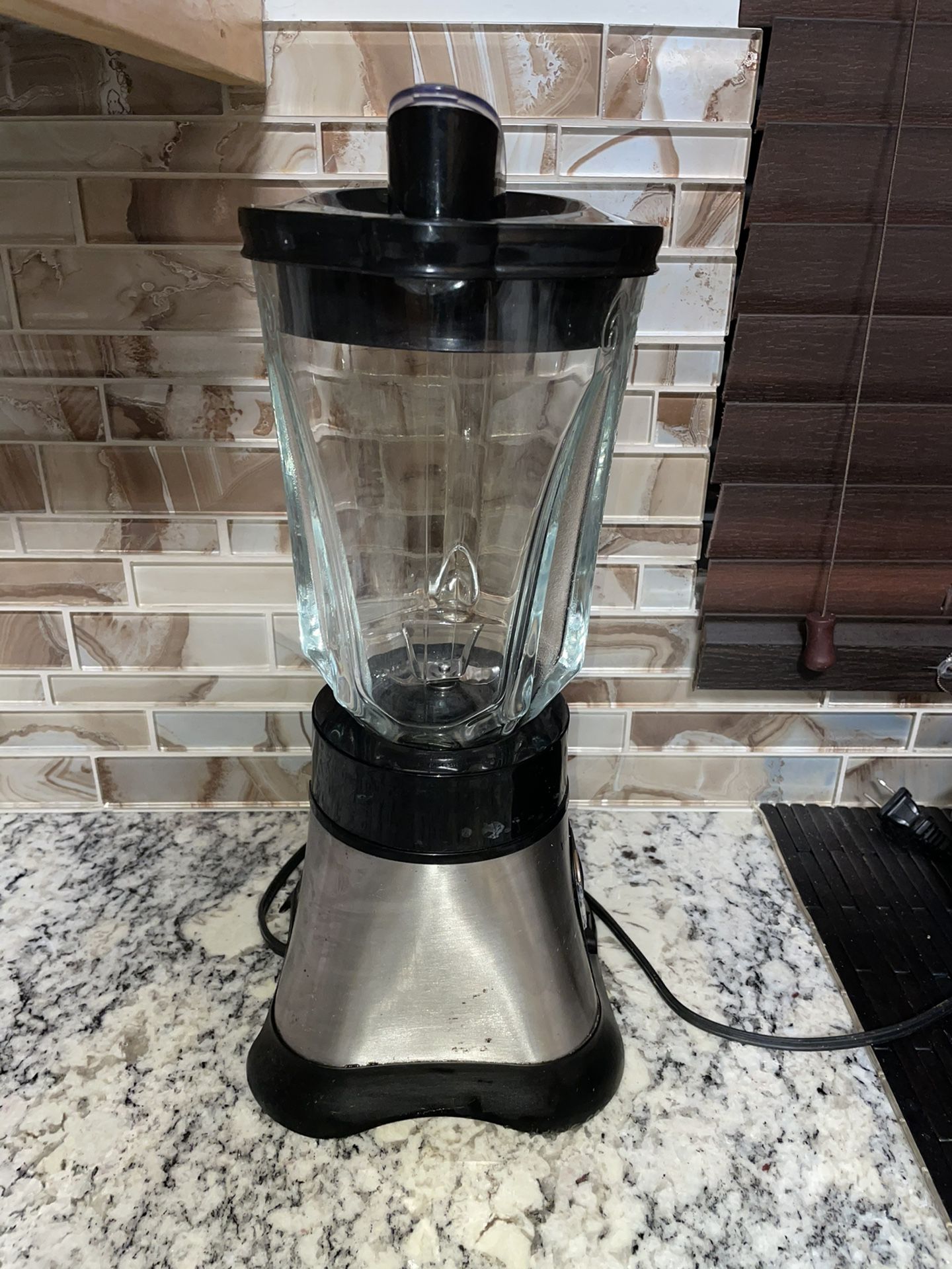 Hamilton Beach Professional 4-in-1 Juicer Mixer Grinder for Sale in New  York, NY - OfferUp