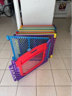 20 Panel Superyard Baby Playpen Gate Safety IndooOutdoor Toddler Play Area. Used in good con dition by