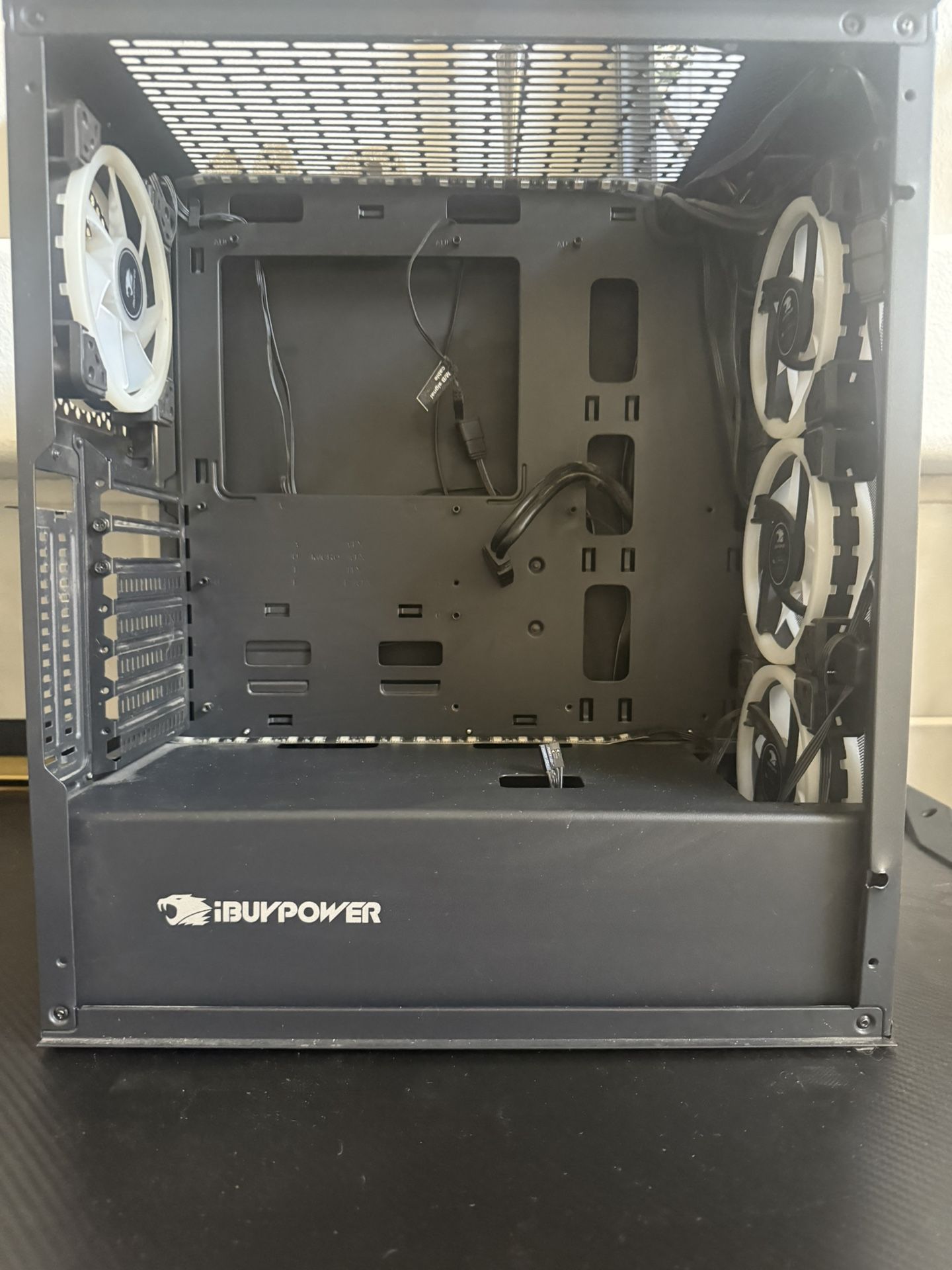 iBUYPOWER PC Case