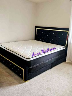 NEW KING PILLOW TOP MATTRESS AND BOX SPRING