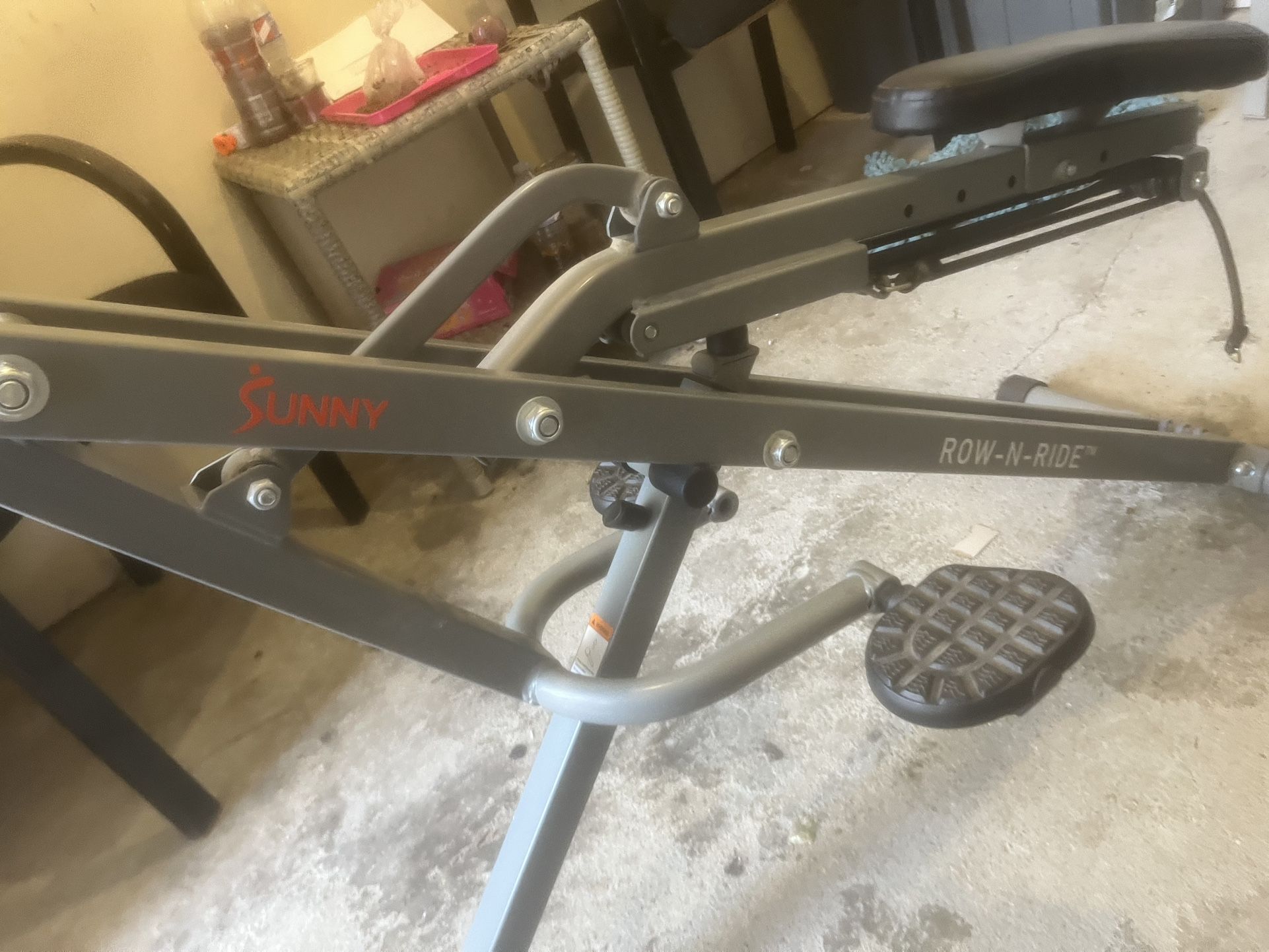 Row-N- Ride Work Out Machine