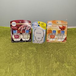 4 Refills /1 Plug Febreze 