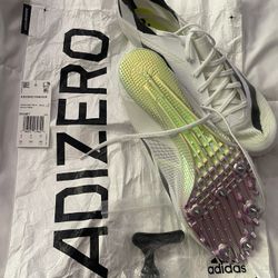 Brand New Ladies Track Shoes Size 8 1/2