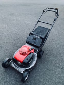 Honda Commercial Self Propelled Lawnmower