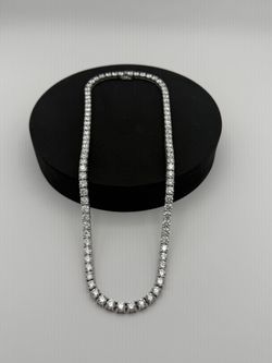 Stunning 75.5 Ct Tennis Diamond Necklace - 14K White Gold - $28,500