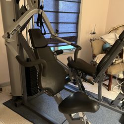 Precor S3.25. Strength Muti Station with Advanced Pressing Motion