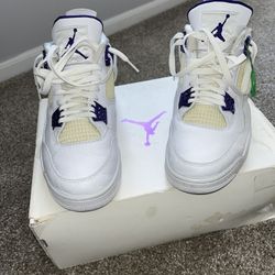 Nike Air Jordan 4 Retro "Metallic Purple" sneakers MEN’S size 10.5