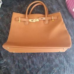 Hermes Pairs Handbag #(contact info removed)