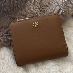 Tory Burch Womens Saffiano Leather Emerson Zip Around Mini Wallet “Moose”