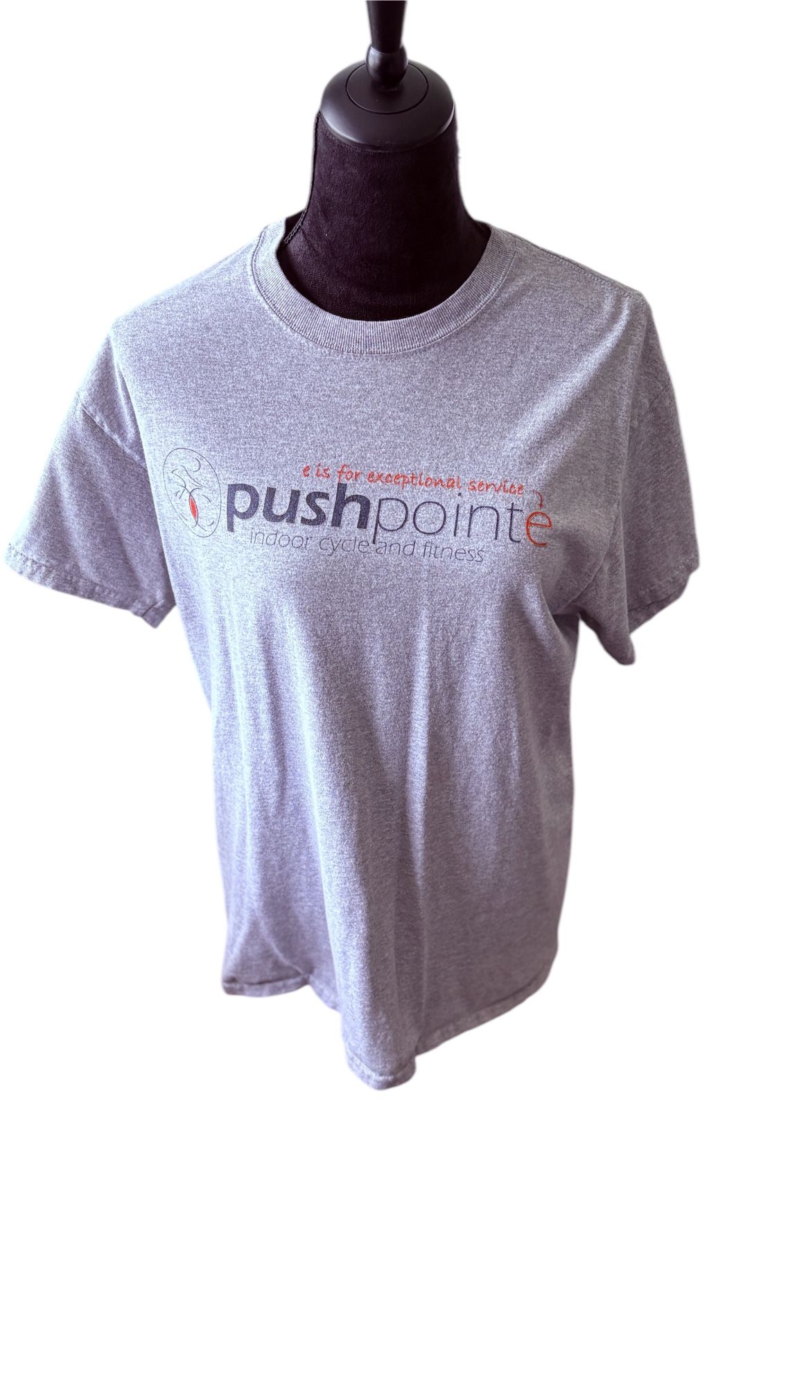 Gildan Brand Women’s Gray T-Shirt Med