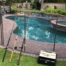 THREE (3) PENN Fishing Reels with Rods Plus & Tackle Box FULL of Hooks,Swivels &Lures.