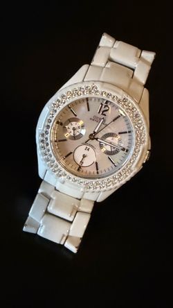 Swarovski crystals Guess watch with Mother of pearl face and Swarovski crystals