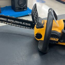 Dewalt Chain Saw 