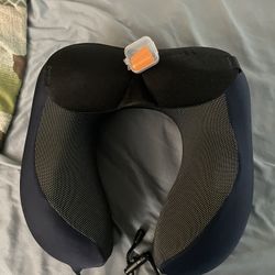 Travel Pillow 