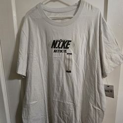 NEW Nike Men's Tee Shirt 2XL