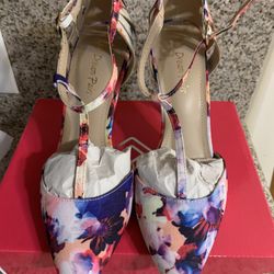 NEW 9 1/2 Dream Pair Floral Heels