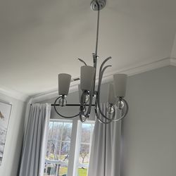 Chandelier 
