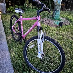 MOTOBECANE 300HT front suspension mountain bike 28