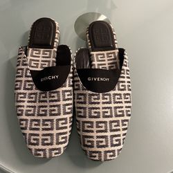 Givenchy Slippers 