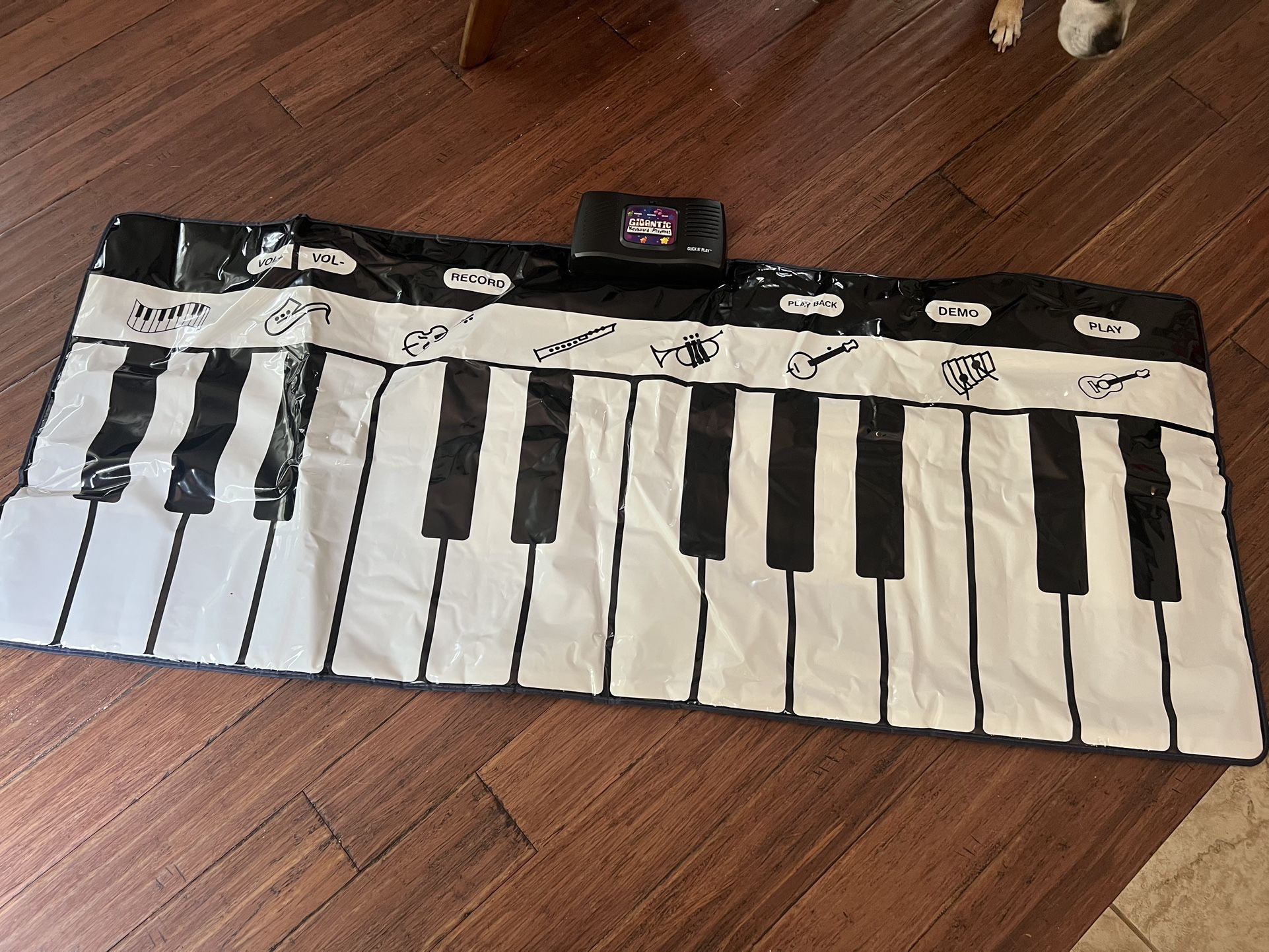 Kids Keyboard - Step On It