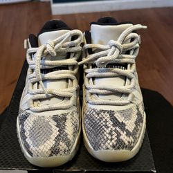 Jordan 11 Low