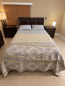 King-Size Bedroom Set with Storage – $800 OBO