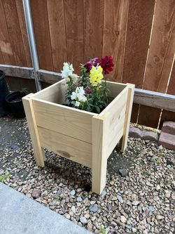 Cedar Planter Box