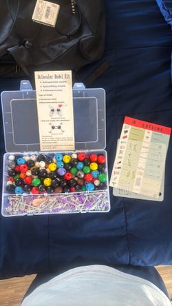 Molecular model kit