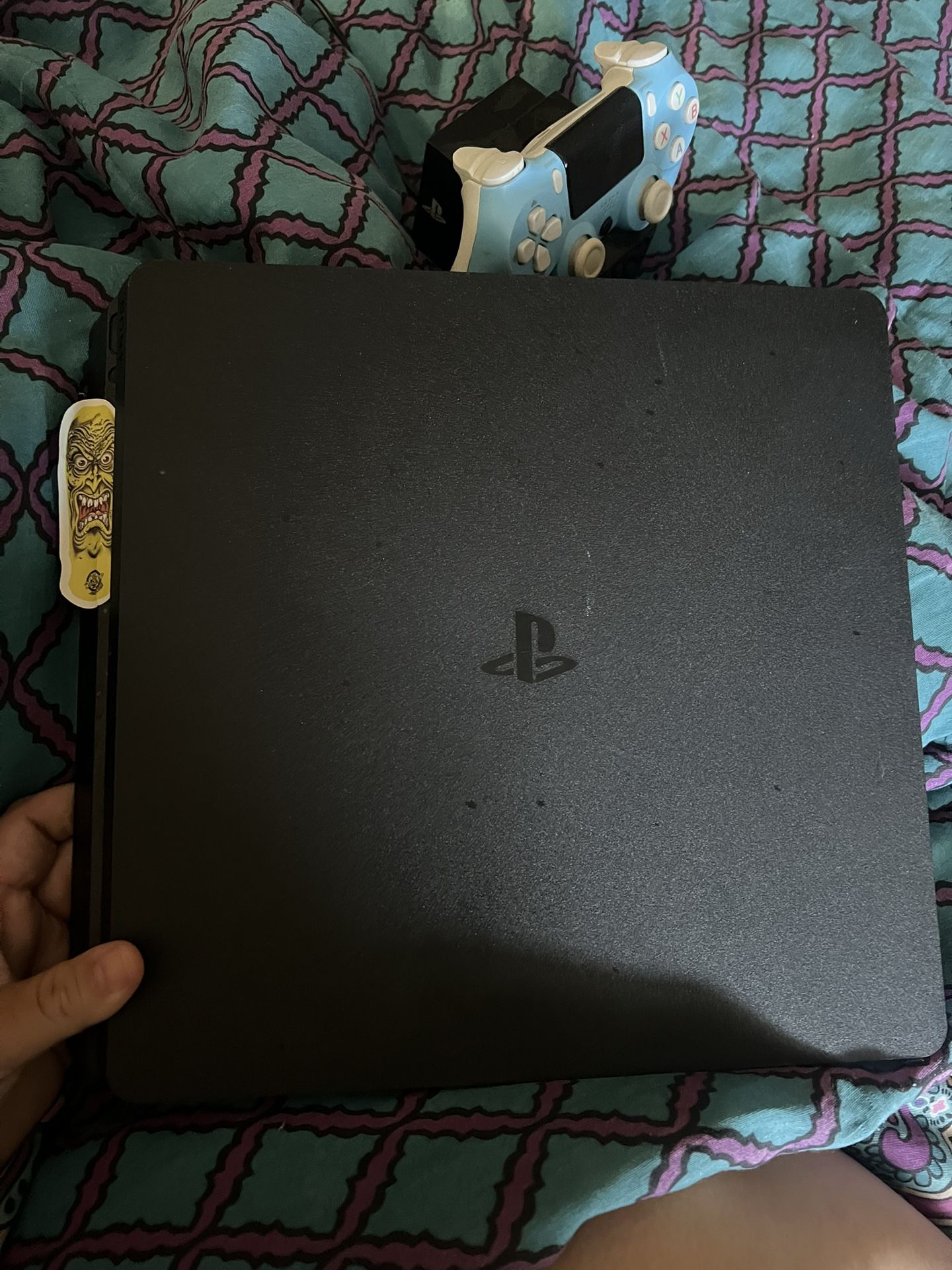 PS4