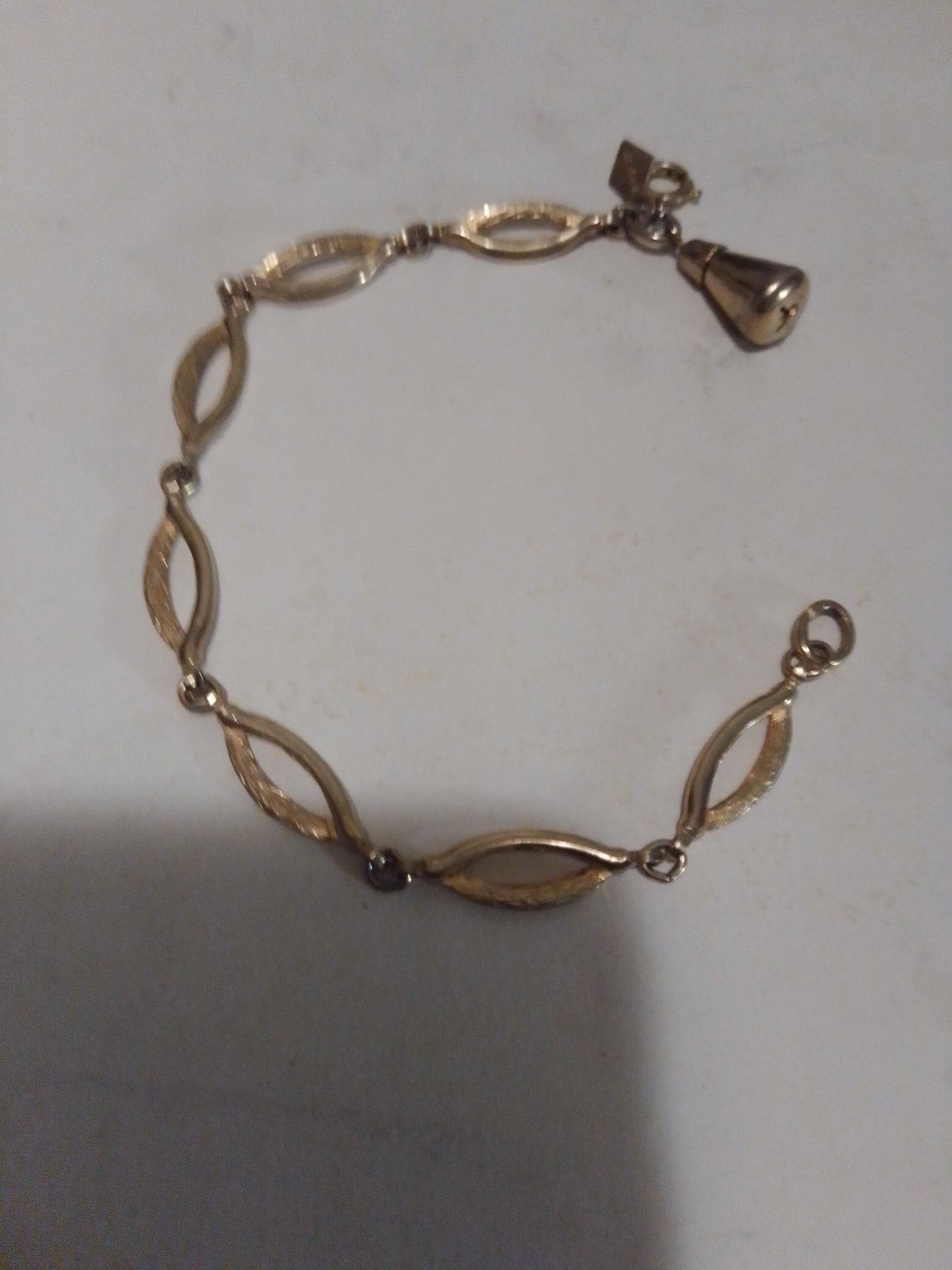 Vintage signed Sara conventry bracelet