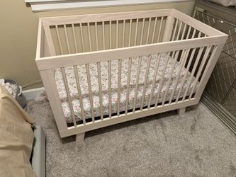 Babyletto Crib with Mattress