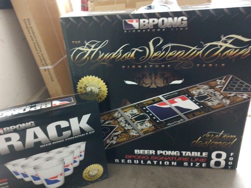 WORLD SERIES OF BEER PONG OFFICIAL TABLE and 2 SETS Of OFFICIAL RACKS - ALL NEW IN BOX!!!