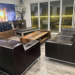 Leather Sofa Couches Sits 8 Beautiful Coffee Table Delivery Available 