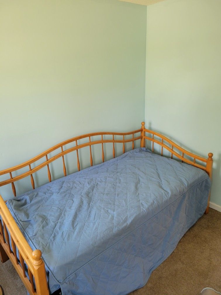 Day Bed