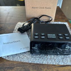 Alarm Clock Radio 📻 ⏰
