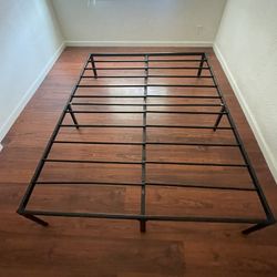 Platform Bed Frame, Queen, Gently Used, 