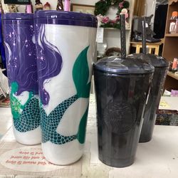 New Starbucks Cups 2 Different Styles