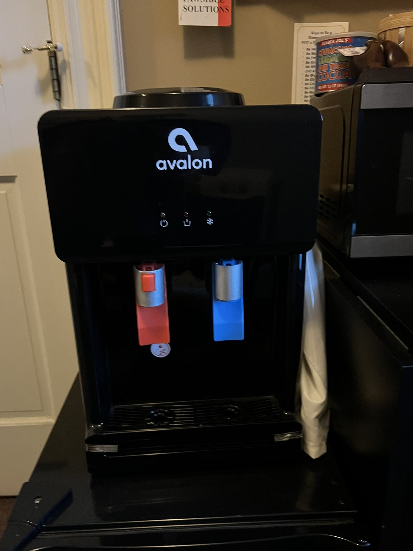 Like New Table Top Water Dispenser