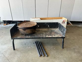 Dutch oven & table