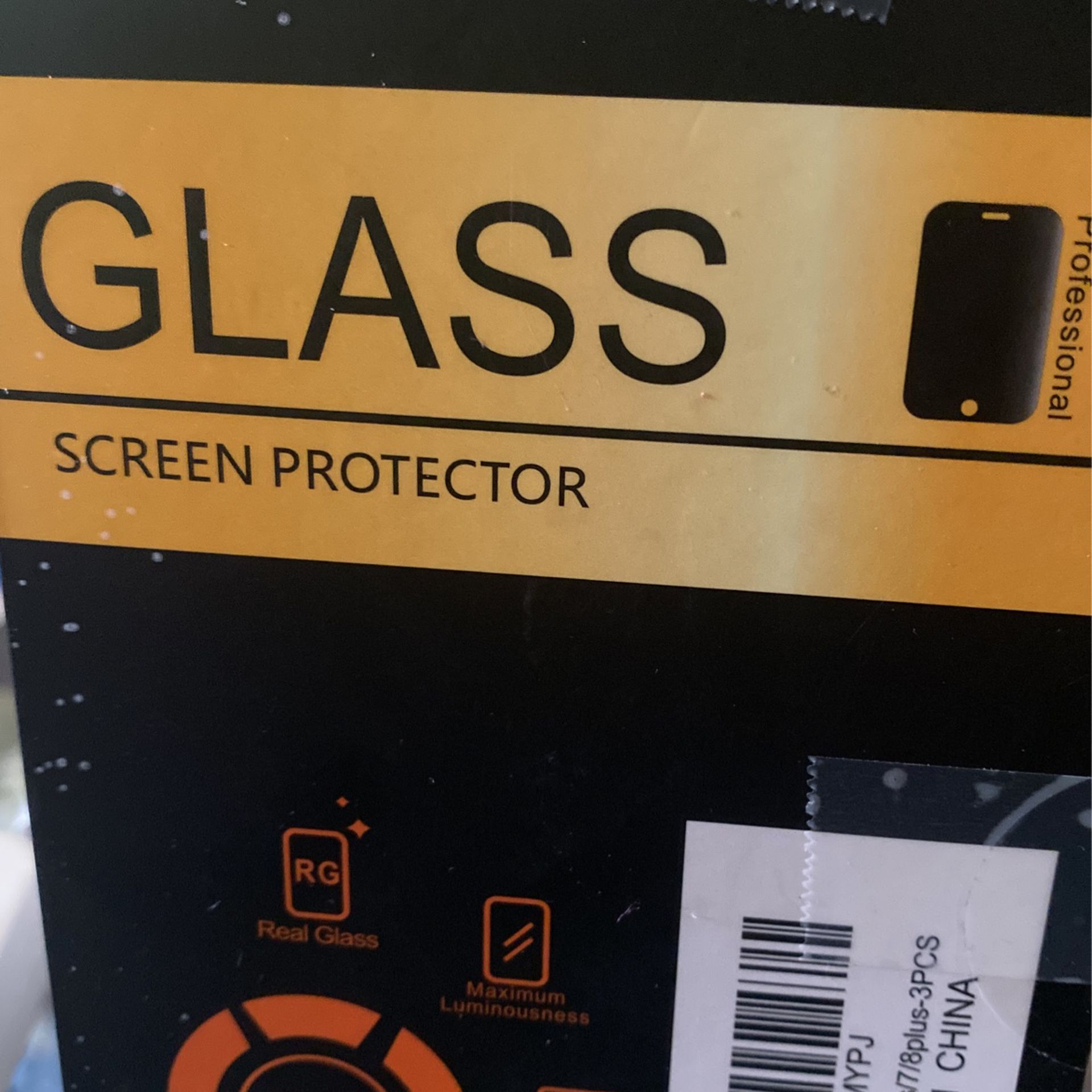 Free iPhone 8  Plus Cases And Glass Screen Protectors